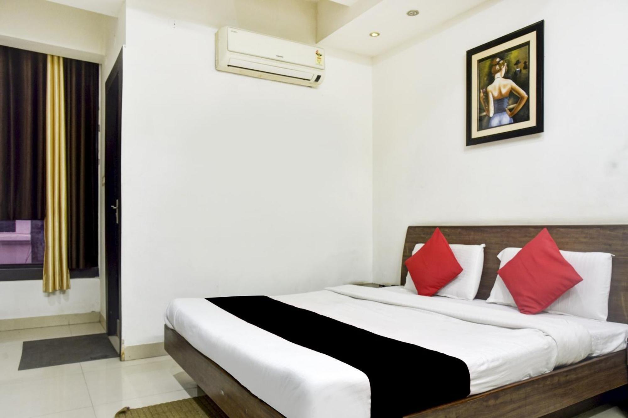 Hotel O Aditya Palace Bhopal Ngoại thất bức ảnh