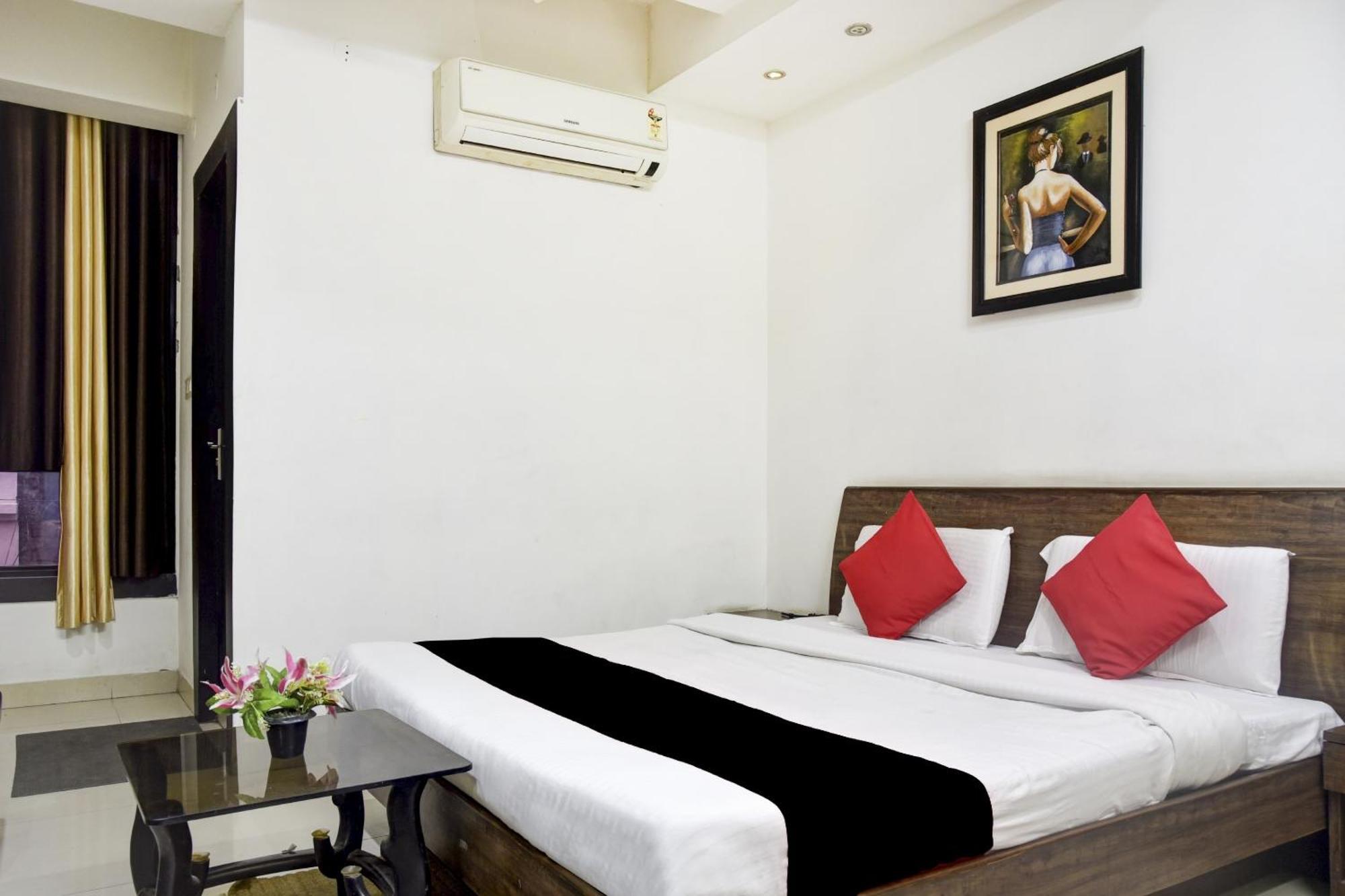 Hotel O Aditya Palace Bhopal Ngoại thất bức ảnh