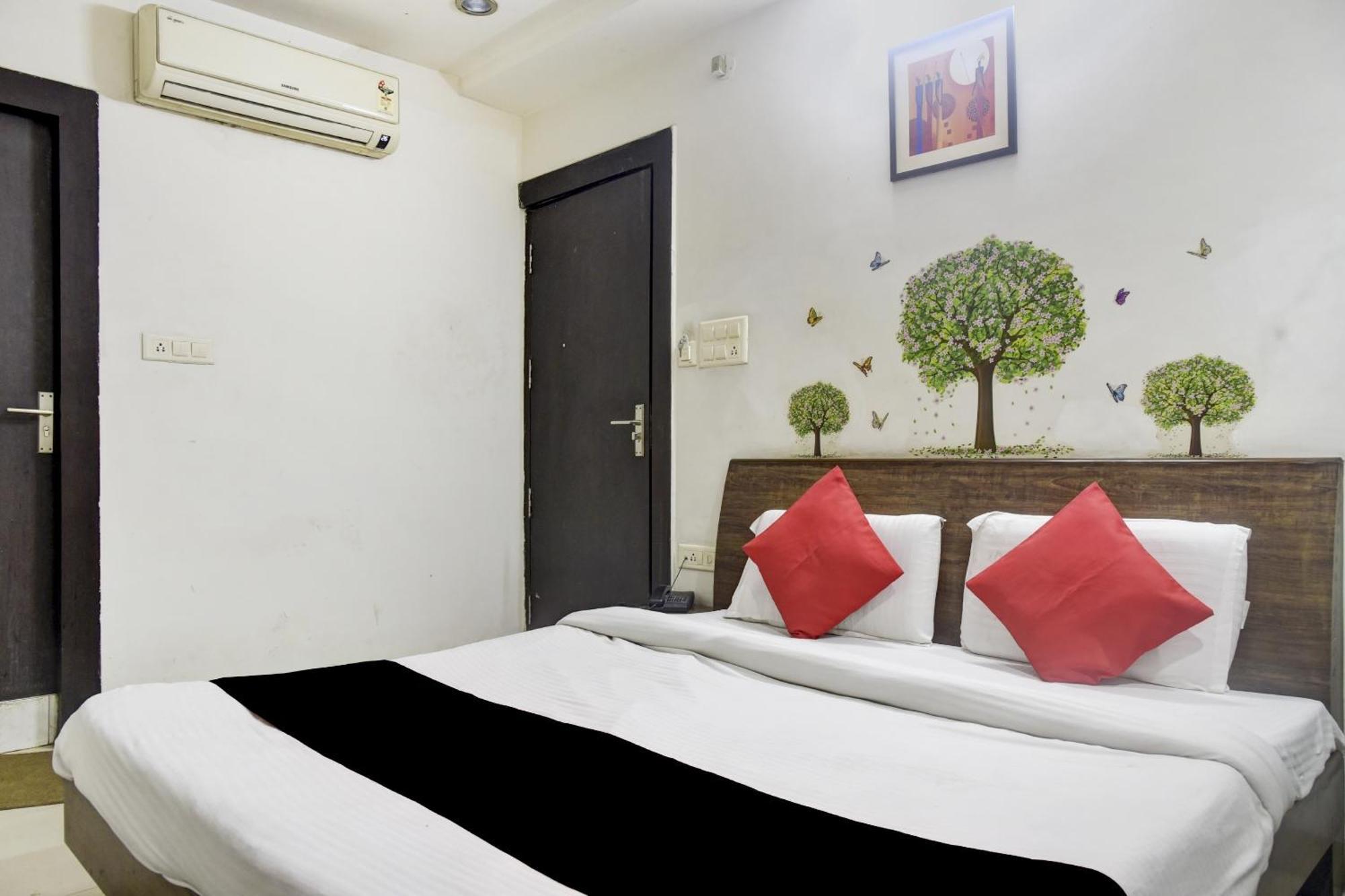 Hotel O Aditya Palace Bhopal Ngoại thất bức ảnh