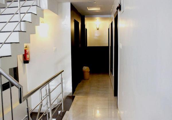 Hotel O Aditya Palace Bhopal Ngoại thất bức ảnh